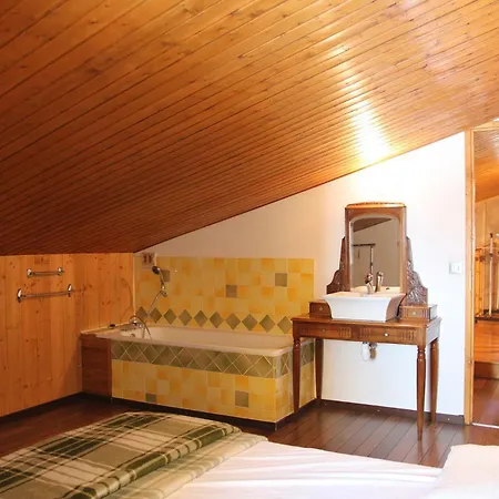 Roche Blanche - Location: Duplex Pour 8 Personnes Au Dernier Etage, Centre Station Mae-9013 Apartment