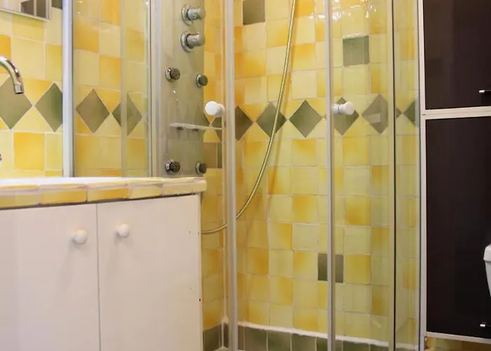 Roche Blanche - Location: Duplex Pour 8 Personnes Au Dernier Etage, Centre Station Mae-9013 شقة